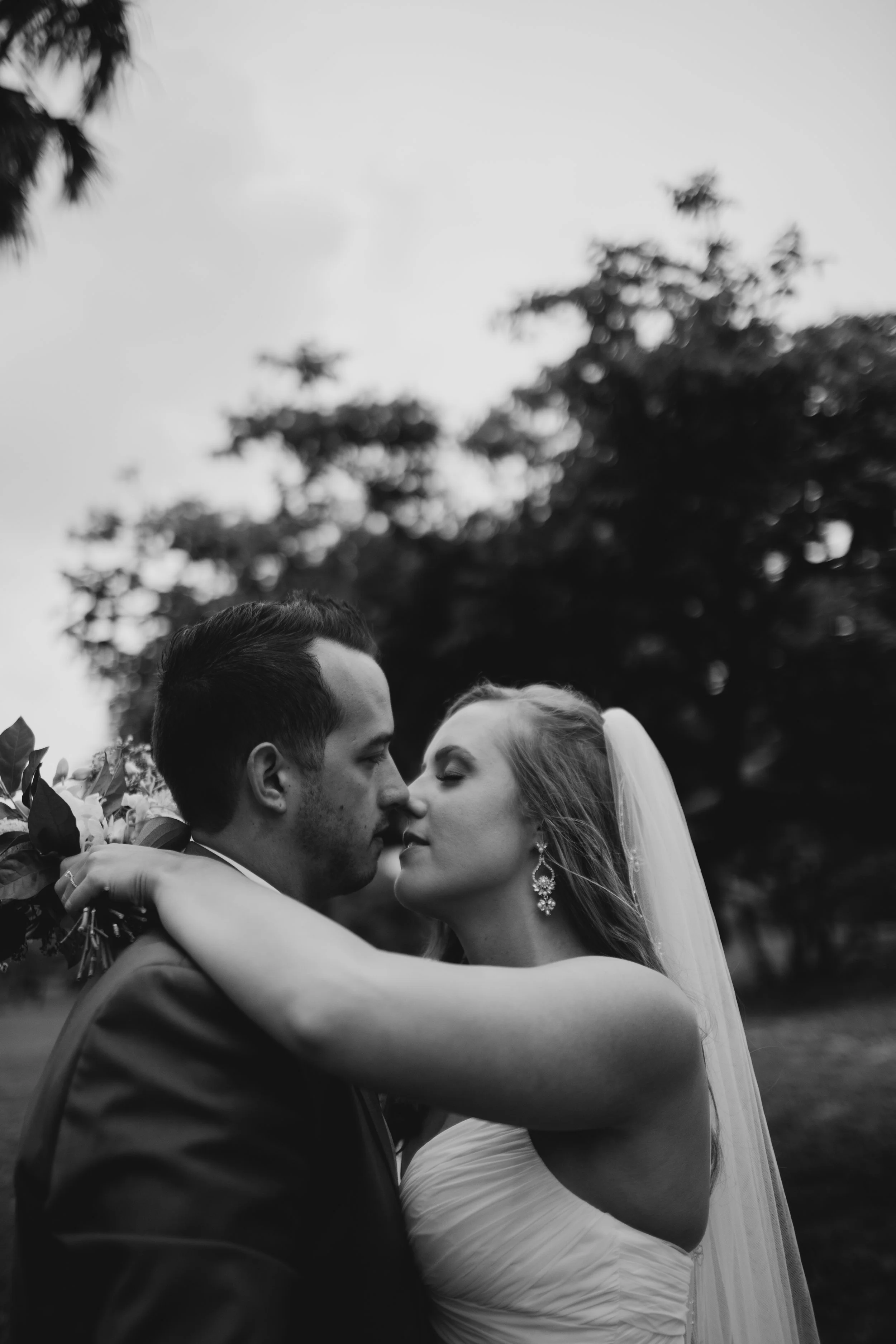 thom+hannah(b+w)_TR2018 (2 of 6).jpg