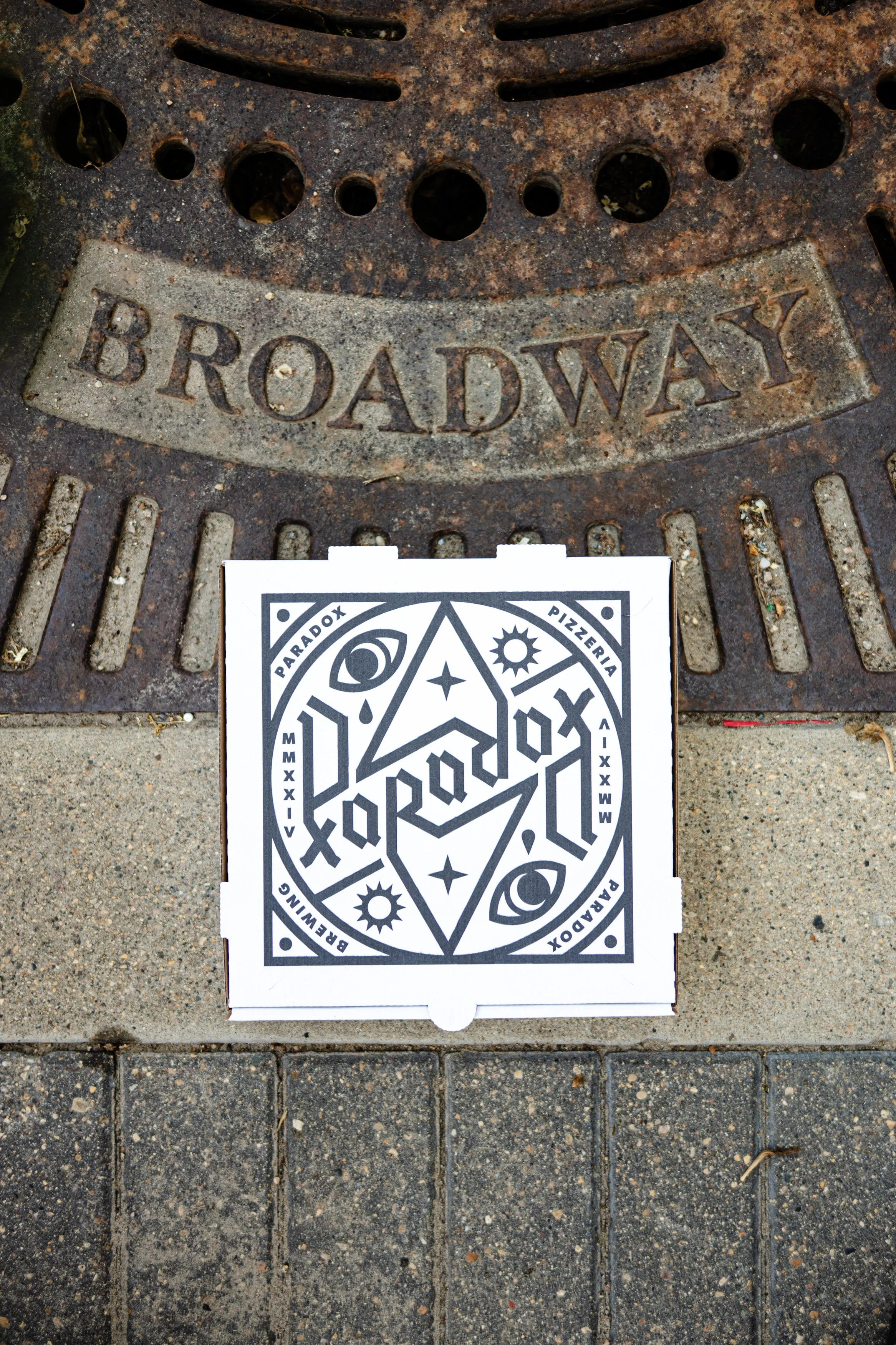 Bob Deutscher - Paradox Pizza - 1327.jpeg