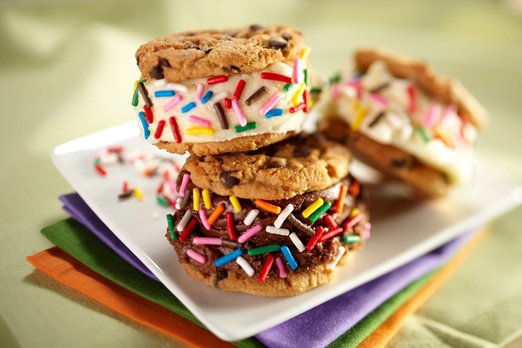 chip wich, ice cream sandwich, dessert, food, food photographer, Long Island food photographer, product photographer, photographer, studio photographer, packaging, John Montana, Montana