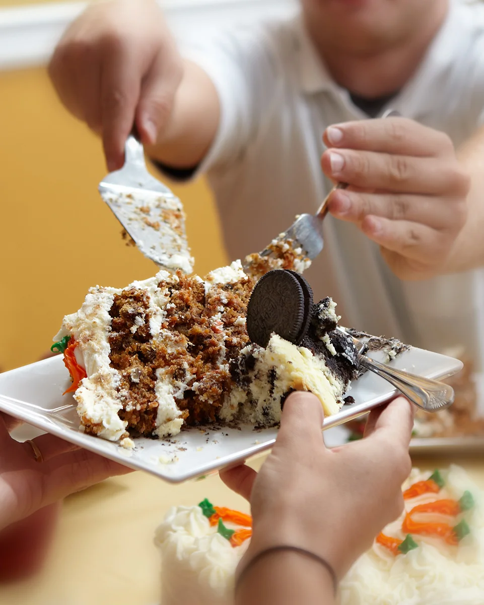 people, cooking, entrée, dinner, food, Long Island restaurant photographer, Long Island food photographer, product photographer, photographer, studio photographer, packaging, John Montana