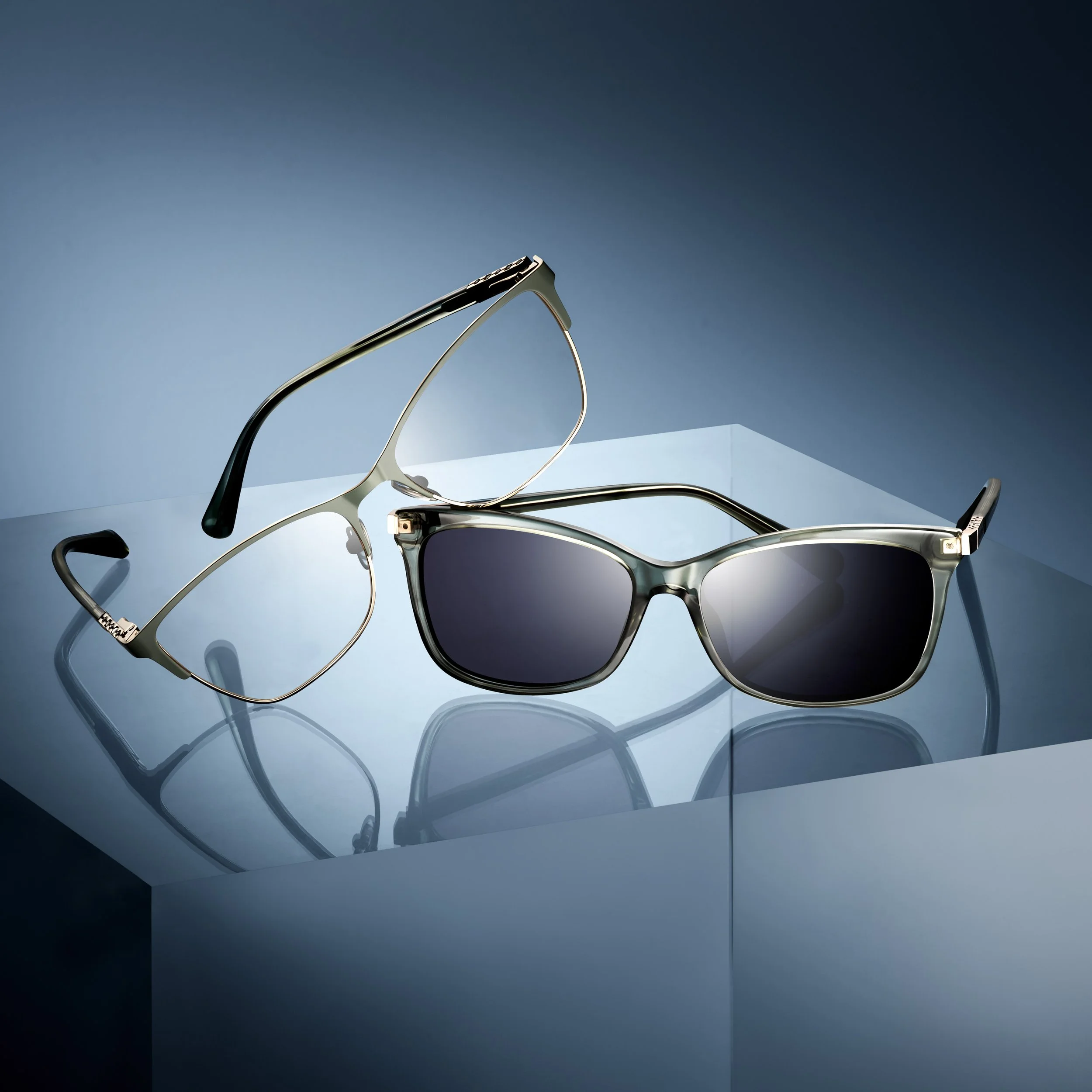 Modern Eyewear Campaign Photography: Elevating Optical Branding with Clean, Contemporary Visuals