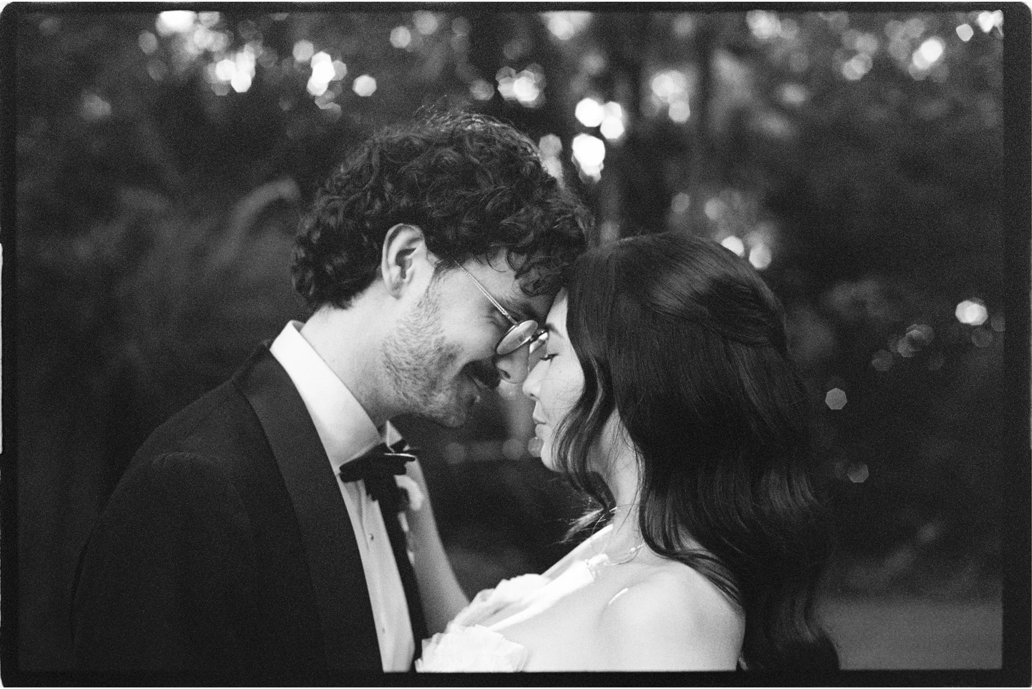 Sam & Sarah - Film (B&W)-2.jpg
