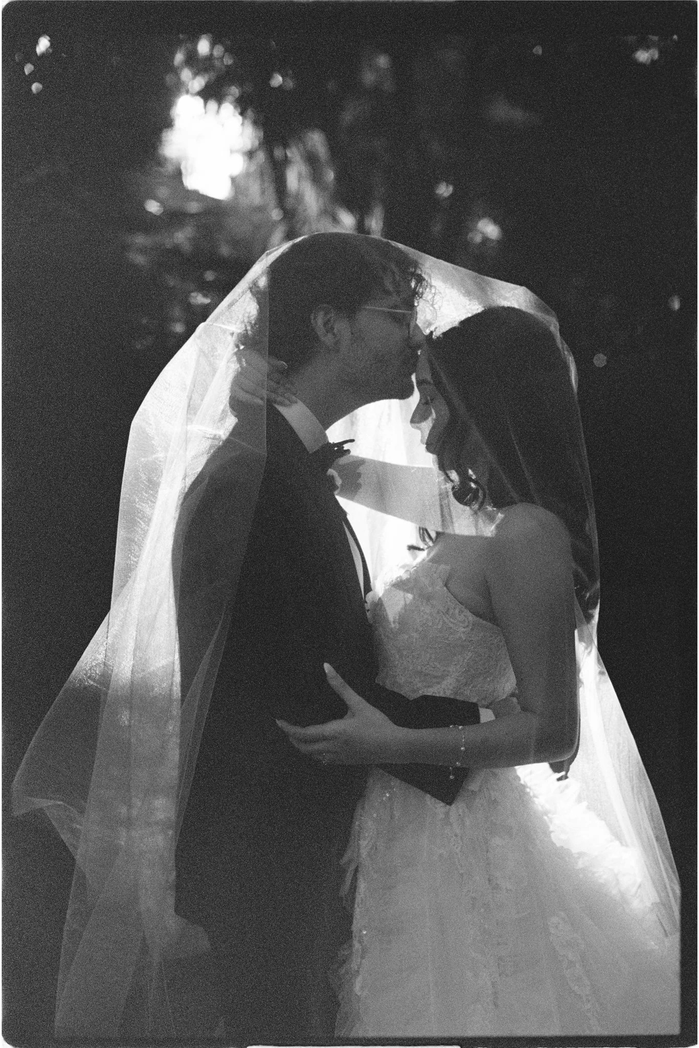 Sam & Sarah - Film (B&W)-5.jpg