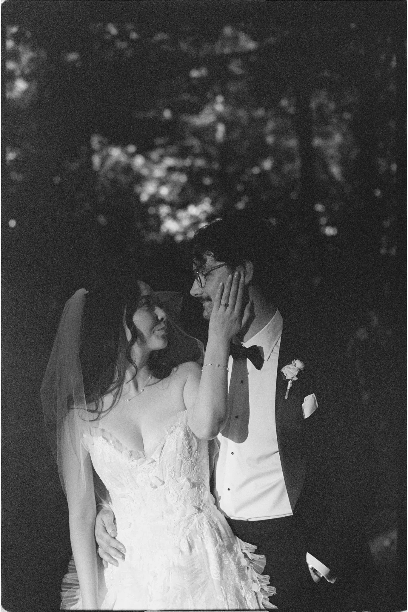 Sam & Sarah - Film (B&W)-9.jpg