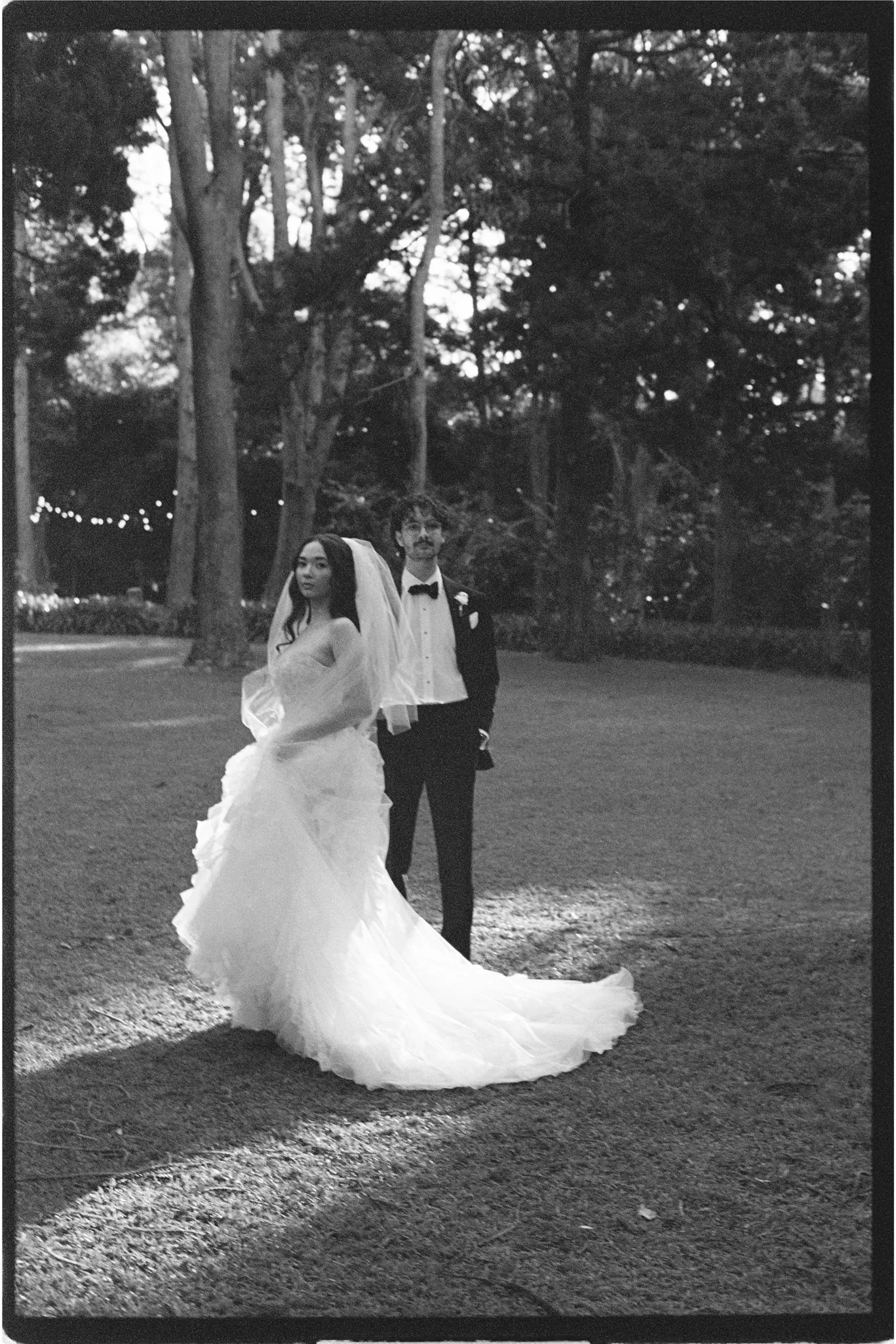 Sam & Sarah - Film (B&W)-11.jpg