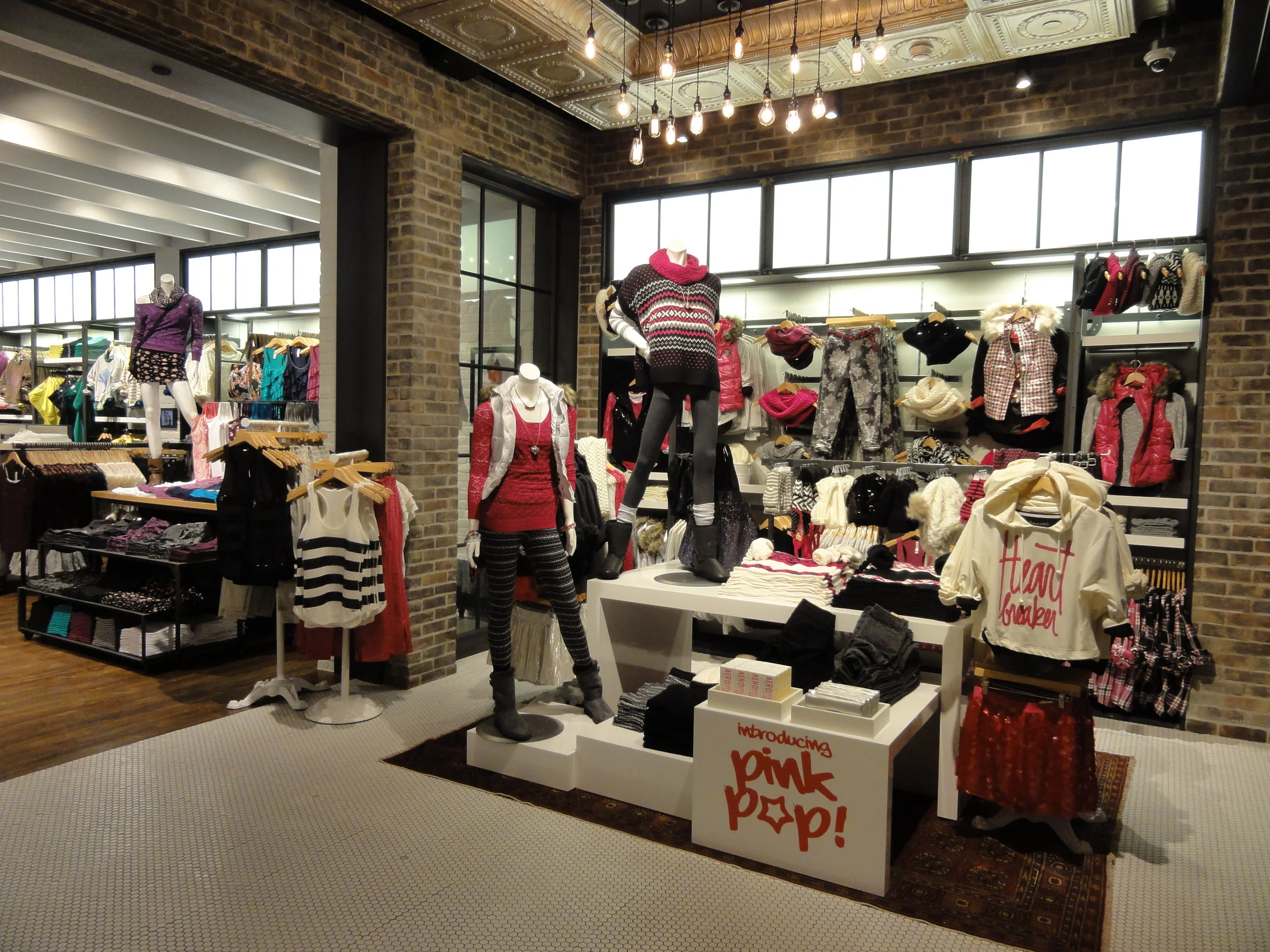 Aeropostale New Store Design
