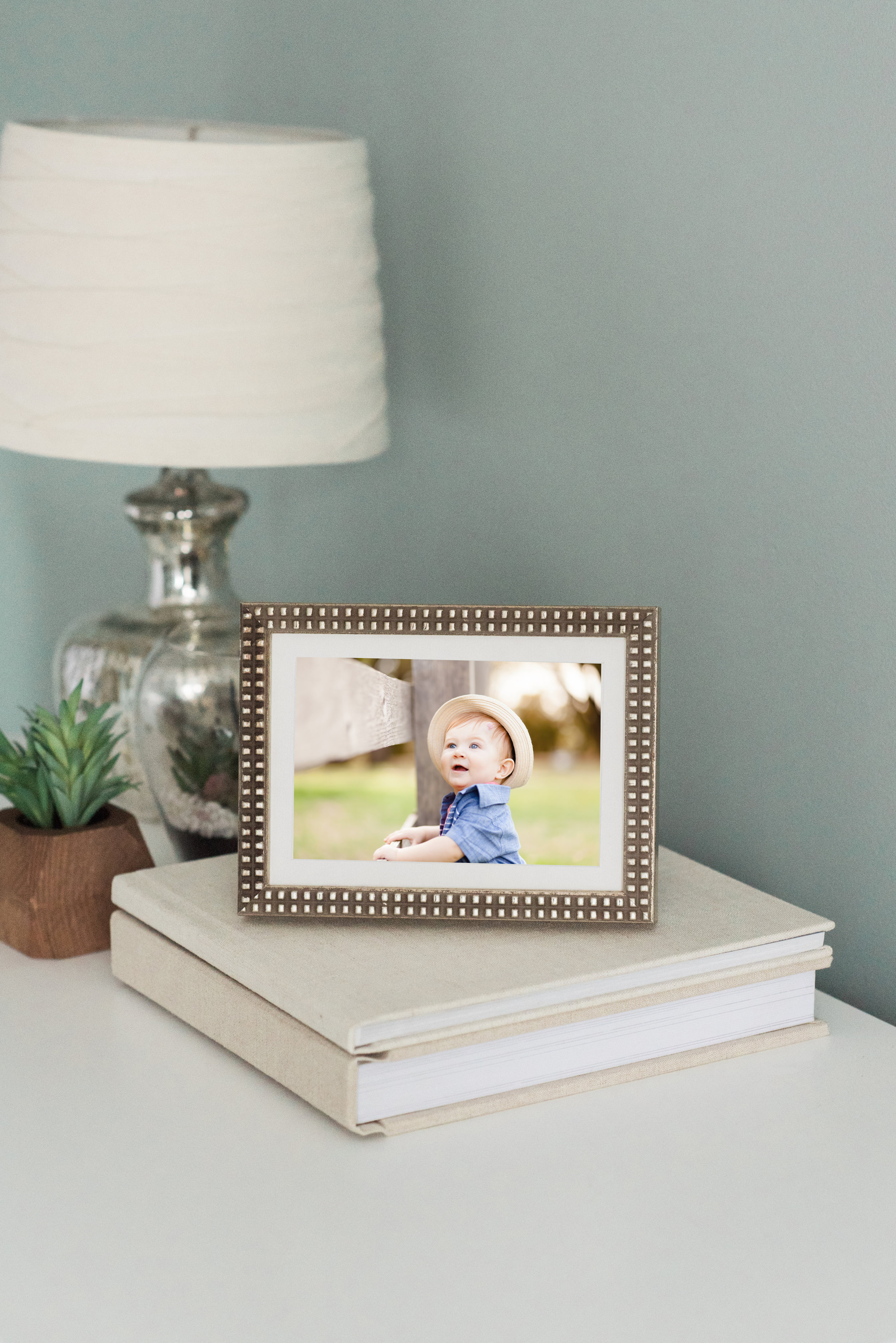 Professional Photo Frame