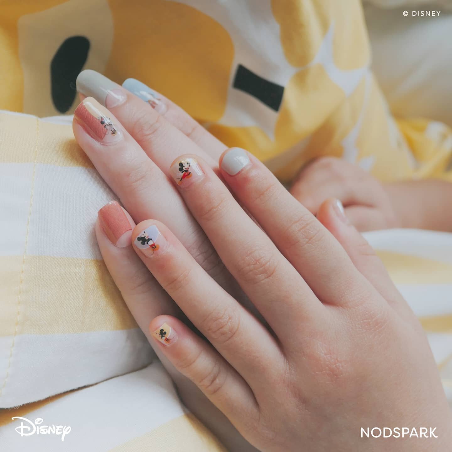 Awww, the cutest twinning with @nodspark latest collaboration with @disney for one of those memorable bonding time your princesses will remember you for! ❤️💯
Check out which princesses will be on your nails, launching tonight! @nodspark
.
.
.
#sgkid