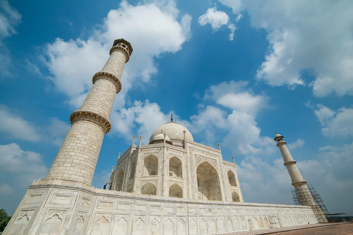 Oh Taj !