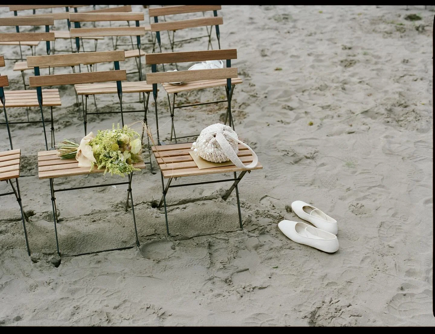 A coastal wedding for Julia &amp; Nic &mdash; 

Planning &amp; Design: @amriandco 
Photographer: @amandapoolphoto 
Second Shooters: @laurenmilesphoto @hollyhursleyphoto 
Videographer: @karliannefilms 
Florals: @irisandfig 
Stationery &amp; Signage: @