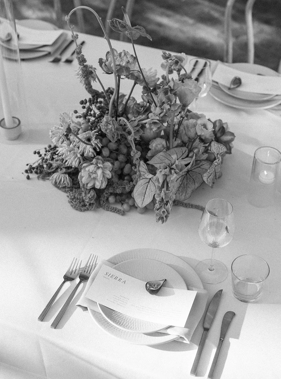 Sweet details from Pam and Daniel&rsquo;s wedding &mdash; 

@amriandco @alliedartsguild @emily.magers @pond.floralstudio @paralanovia_ @linenandpoppi
@shea.styles @biasbeauty_ @cafewisteria @bbjlatavola
@hensleyeventresourcesamr