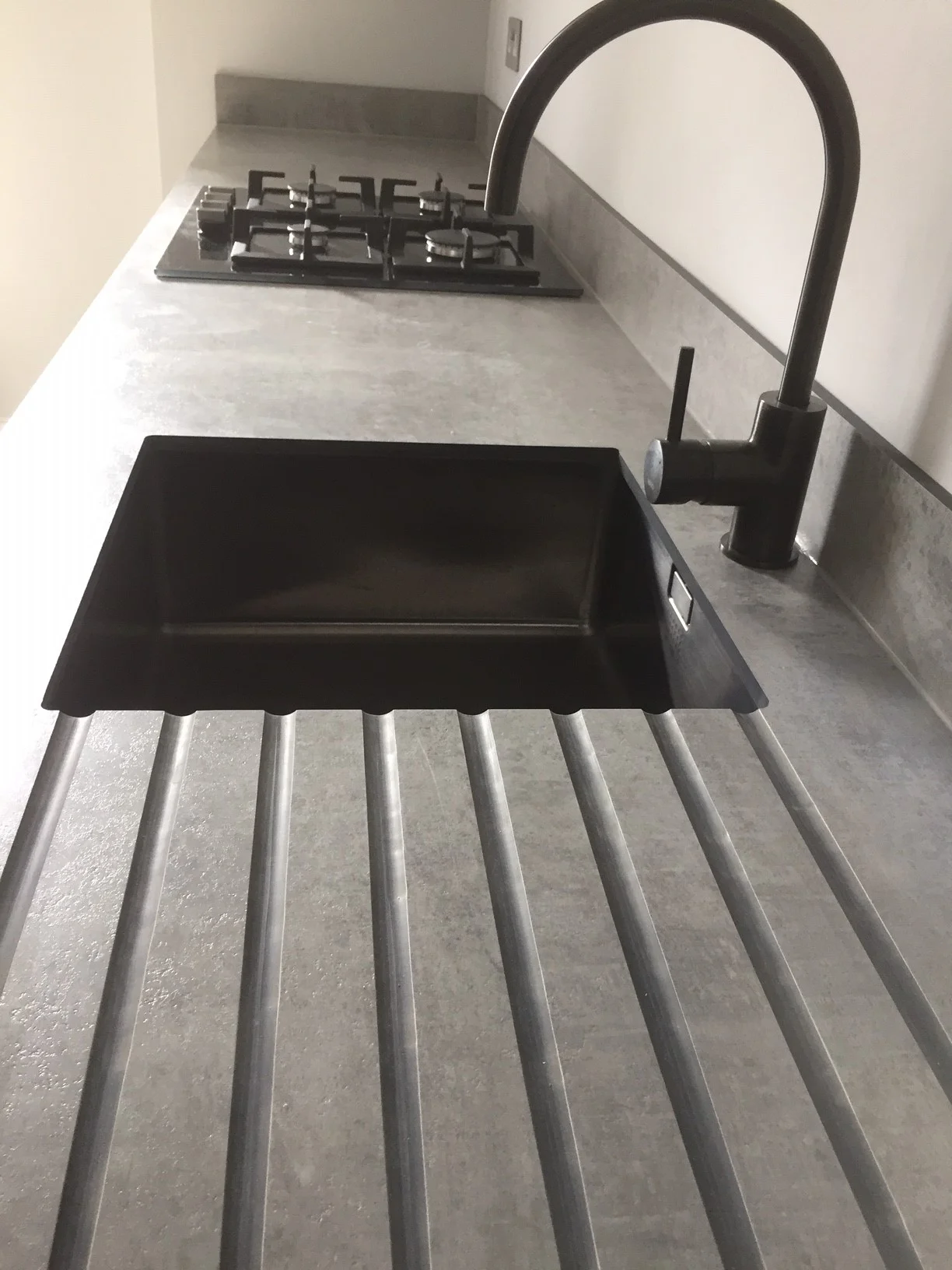 Transformation Tuesday - modern kitchen in London