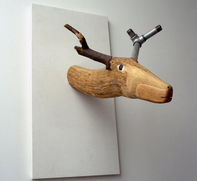Jimmie Durham / Direct From the German Forest, 2006 / 70 x 35 x 65 cm