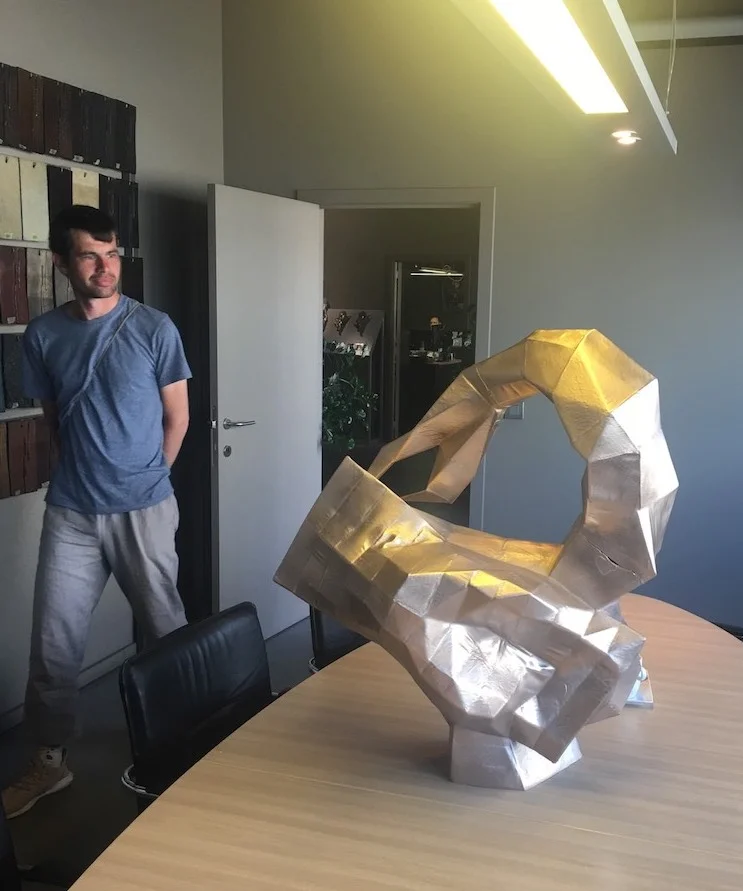 Wout Neutkens sees his first art work in bronze (May 2018).
