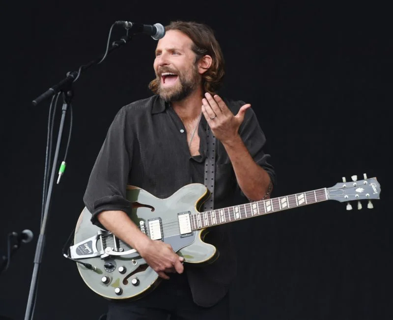 Bradley Cooper onstage at Glastonbury Music Festival, 2017 (credit: WENN)