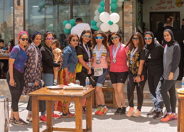 Our bees at @emmawash_bh new branch opening by country mall last Friday! We cant wait to go again to have breakfast on Friday! ⁣
⁣
⁣
&gt;&gt;&gt;&gt;CYCLINGBEES RIDES&lt;&lt;&lt;&lt;&lt;⁣
🐝No helmet no ride⁣
🐝For beginners and intermediate level ri