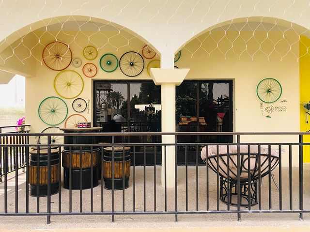 When your bees are very creative 😍 @hanadi_arts عندكم بييز نفس البييز مالينا؟ طوفتنا بيد المبدعه هنادي 🥰&gt;&gt;&gt;&gt;&gt;&gt;&gt; CYCLING BEES HOME&lt;&lt;&lt;&lt;&lt;&lt;&lt;⁣
A place for cyclists to get together to⁣
⁣
🐝 Train indoor⁣
🐝 Drink