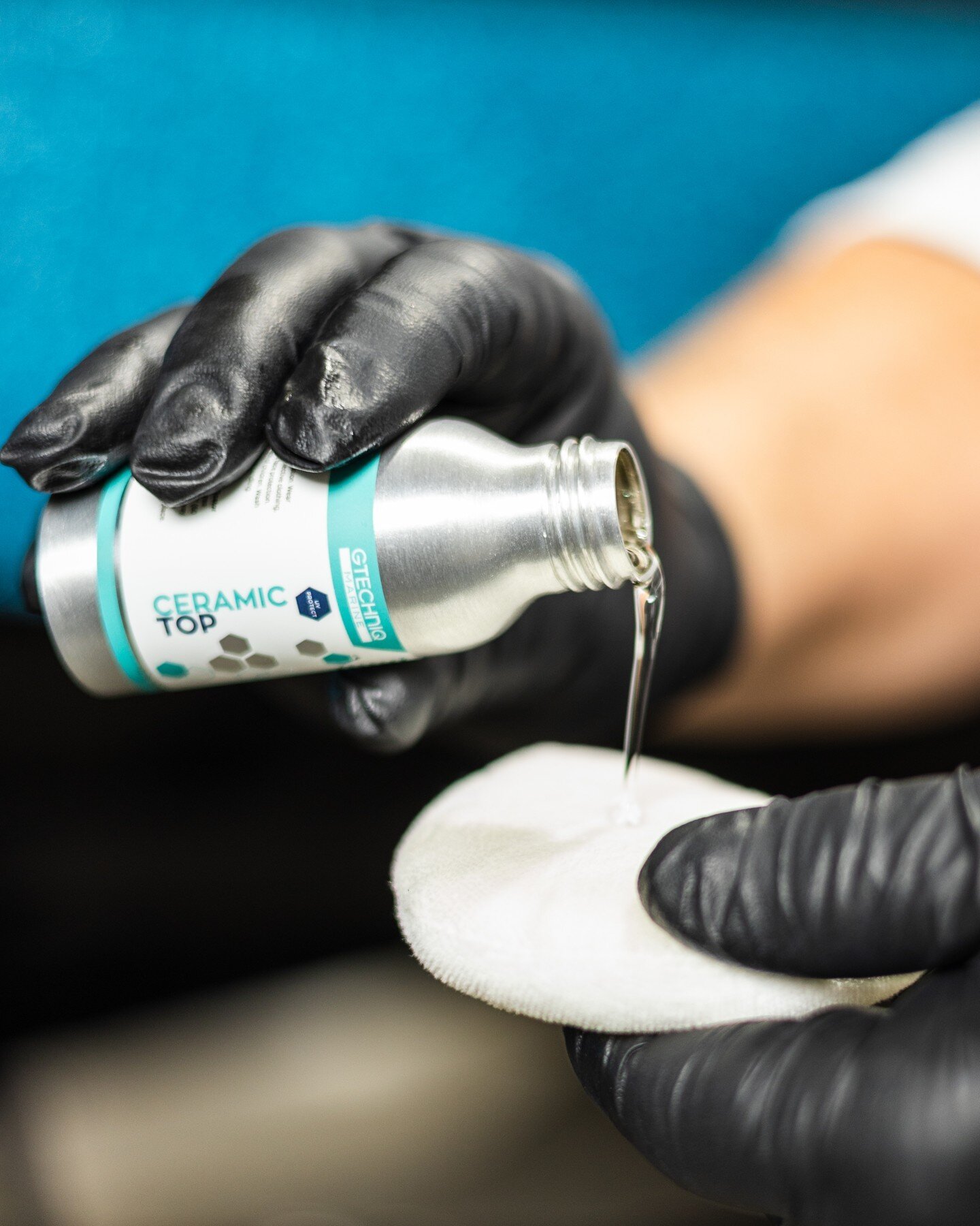 Do you already have Gtechniq Marine's Ceramic Base installed on your boat but want more protection? Gtechniq Marine's Ceramic Top is the product you are looking for. We use Ceramic Top because it repels dirt, adds unmatched gloss levels, and is anti-