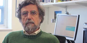 Paolo Vineis Imperial College London Heat waves, droughts, floods… we know extreme weather affects ecosystems and communities, but what about our health? Paolo Vineis highlighted the worrying links between the world’s changing climate and future disease trends. Paolo co-developed the “exposome” concept: all environmental exposures during a life – including pollutants, diet, stress and climate factors – that interact to generate a molecular signature in the body and influence the transition from health to disease. His latest research focuses on biomarkers of disease risk as well the effects of climate change on non-communicable diseases. Paolo is professor of environmental epidemiology at Imperial College London and director of Unit of Genetic and Molecular Epidemiology at the Italian Institute for Genomic Medicine in Torino.