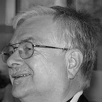 Michael Heinrich UCL School of Pharmacy, UK Specialty Chief Editor Ethnopharmacology _ Michael Heinrich is a Professor of Ethnopharmacology (Pharmacognosy) and was until recently the head of the research cluster ‘Biodiversity and Medicines’ at the UCL School of Pharmacy. He serves as the co-chair of UCL’s Research Ethics Committee. The group's research aims at tackling fast-changing global health needs, including the prevention and early stage management of diabetes.