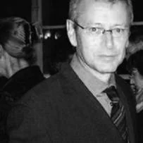 Jeff Holly University of Bristol, UK Field Chief Editor Frontiers in Endocrinology _ Jeff was born in London and received his PhD in the Department of Medicine at the London Hospital Medical College (1982). The main interests of his group have been the role of IGFs in chronic human diseases and in particular their role as metabolic regulators and mediators of the effects of nutrition. In 1993 he was awarded the UK Society for Endocrinology Medal.