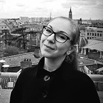 Iva Raynova Event Assistant _ Iva recently joined the Frontiers team as event assistant. She has previous experience in organising human rights awareness campaigns for a Bulgarian NGO and particle physics outreach events for CERN. Journalist by education and with profound love for science, Iva is also a professional science writer and communicator.