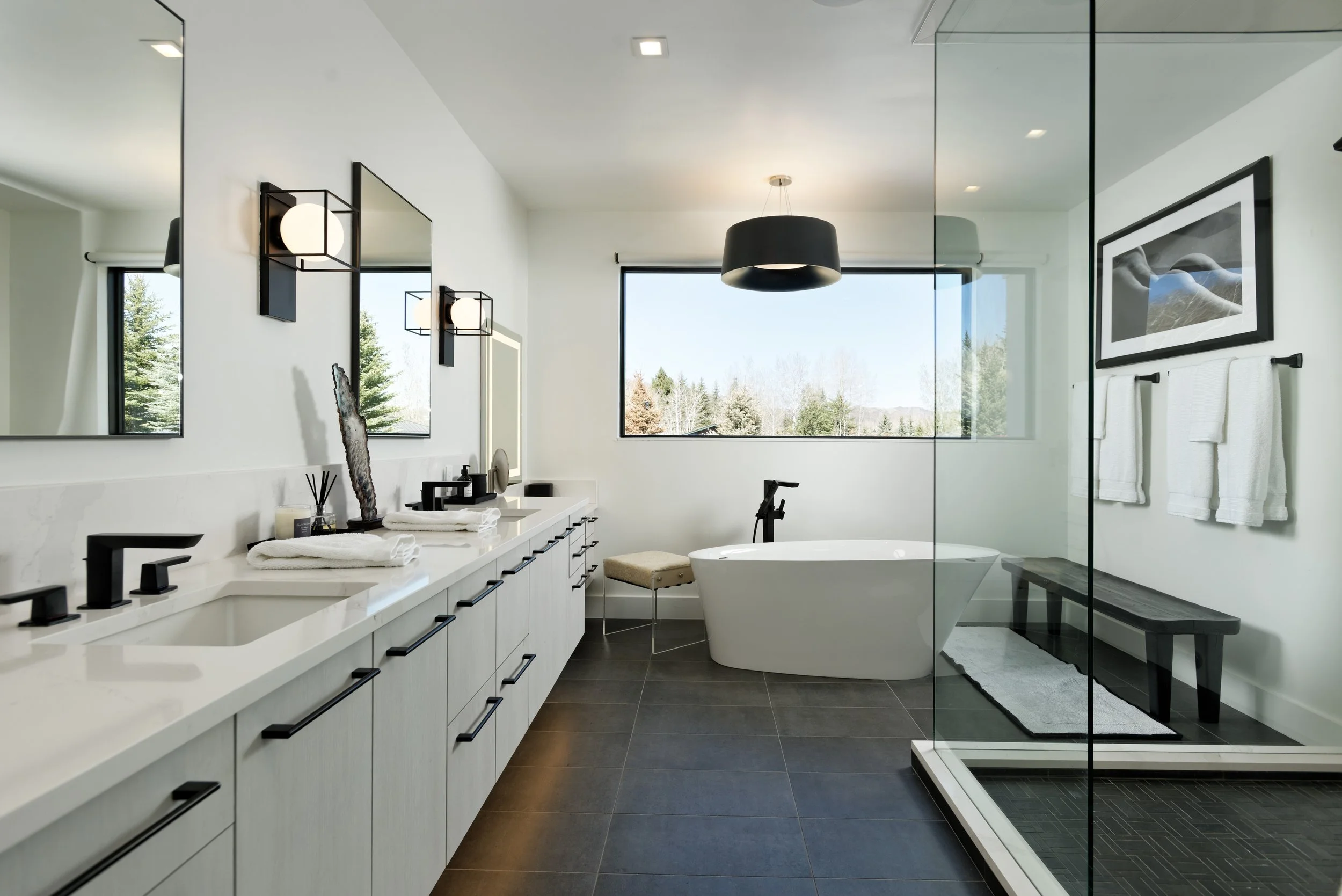 60MaroonCt_HiRes21042927.jpg