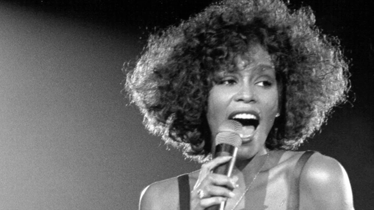 whitney houston.jpg