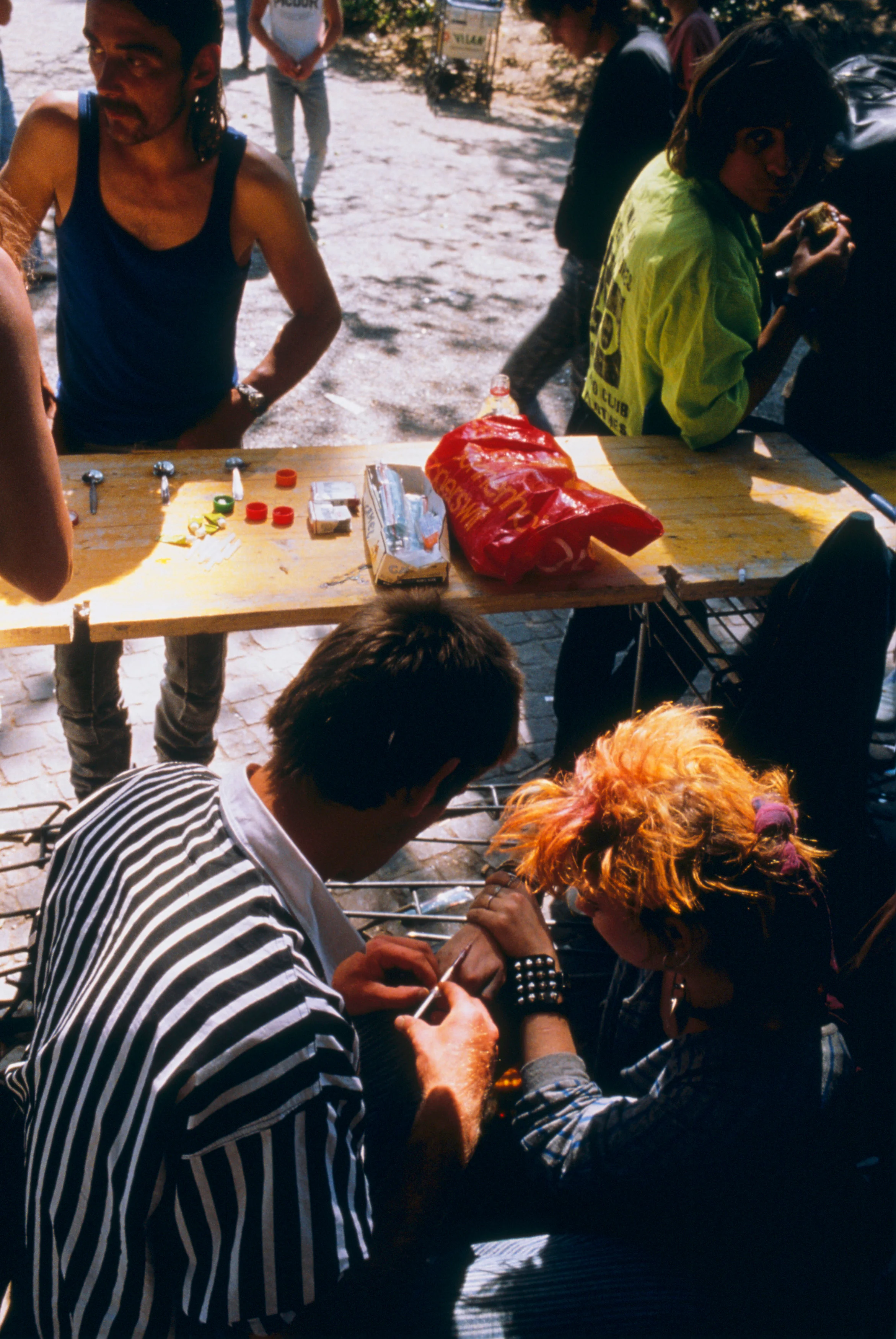 Platzpitz shoot up table.jpg