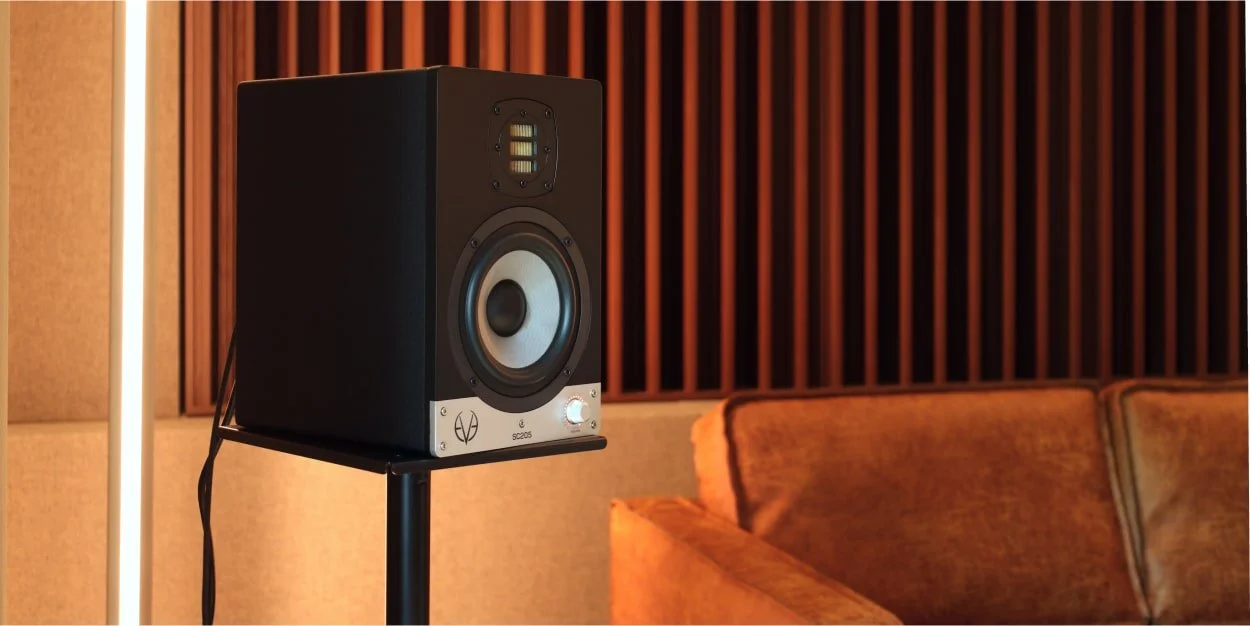 672b807c164655643fb00666_HiFi-min.jpg