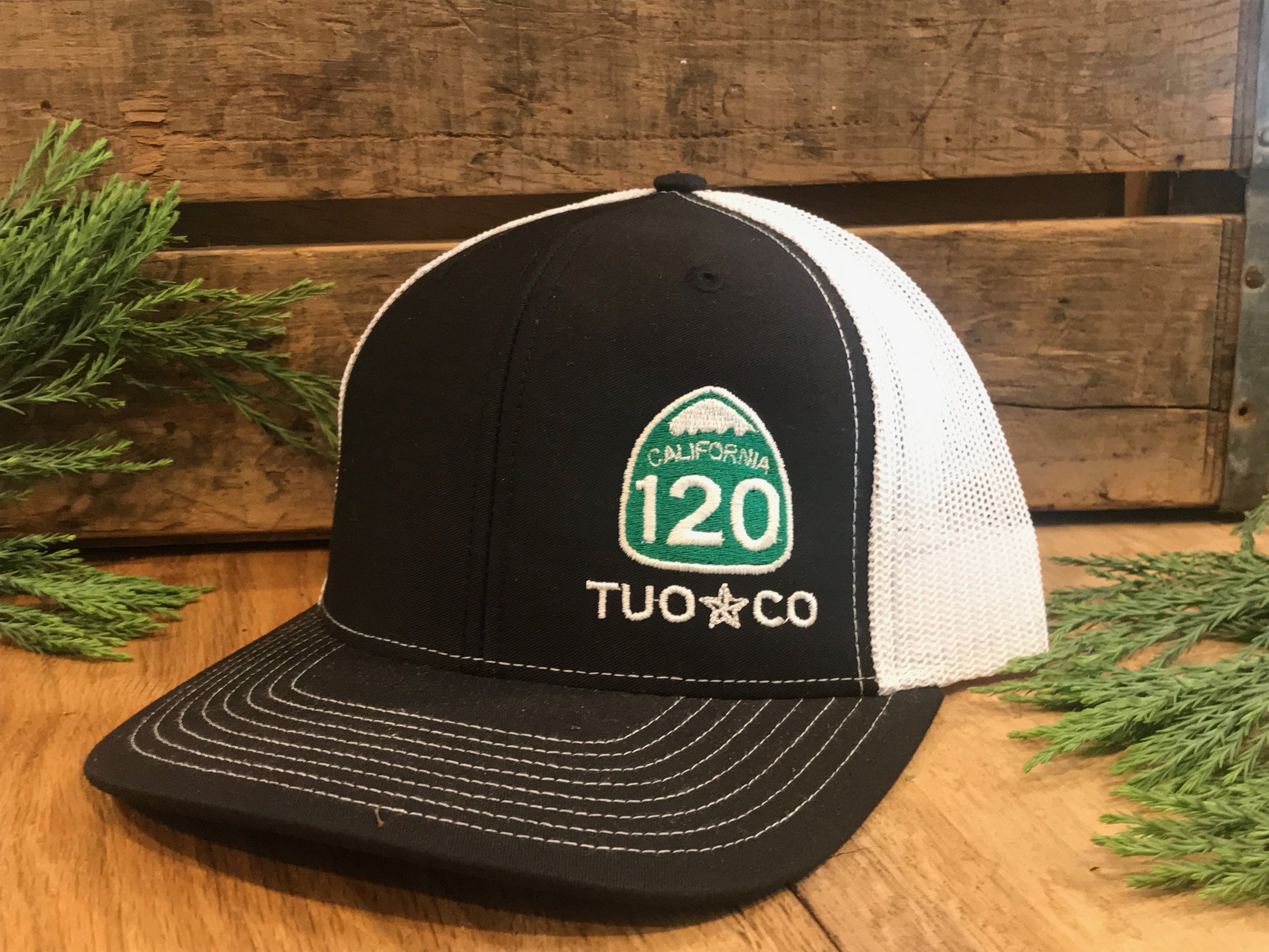 The 120 Snapback (Black and White) — Tuo Co 1850