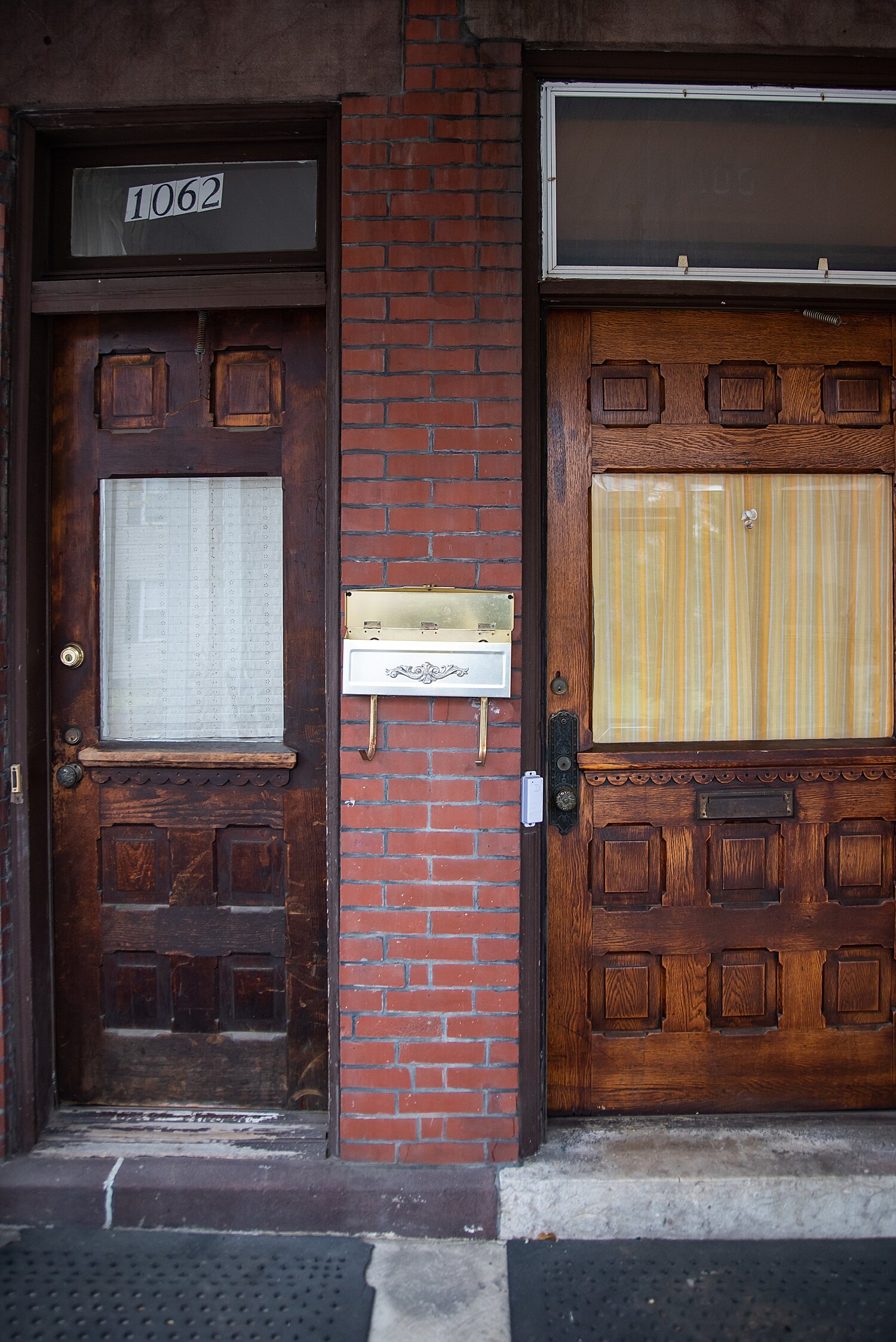 front doors of duplex in Columbus Ohio 