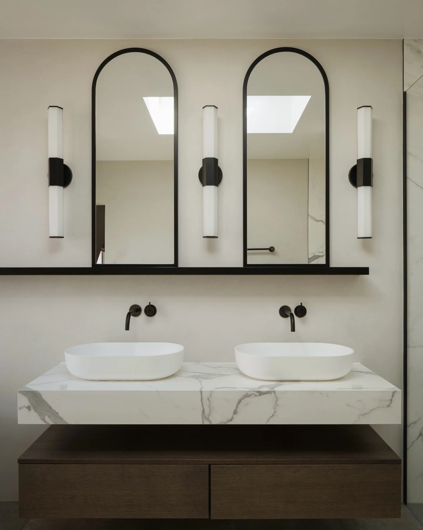 Thinking about a double sink? CLICK TO READ 

We always get asked when designing bathrooms, especially in the principle en-suite - can we fit a double sink? We understand why, it&rsquo;s 100% a luxury nice to have , so why not ask and try!! Double ba