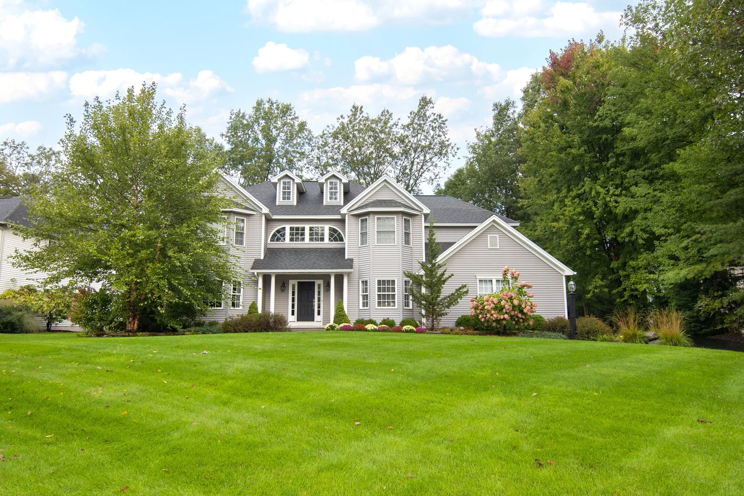 24 Sweetbriar — Cartier Real Estate Group