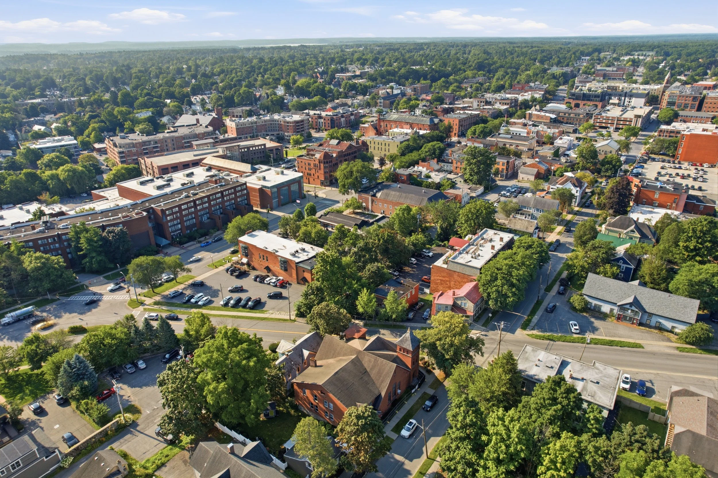 1-001_dji_fly_20260812_084714_508_1786576465839_aeb.jpg