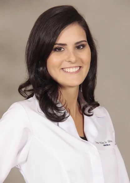 Dra. Liana Pillau Abreu - Liana Pilau Abreu.jpg