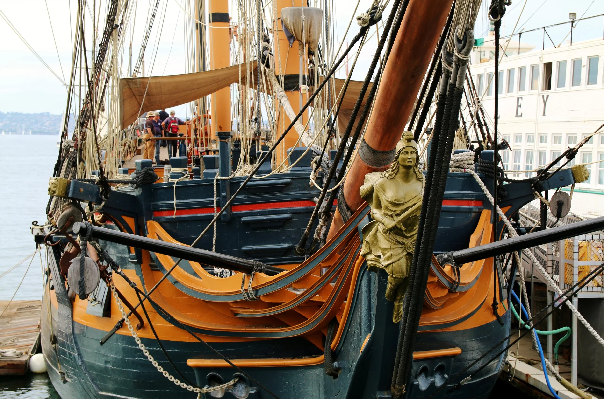 pirates ships .jpg