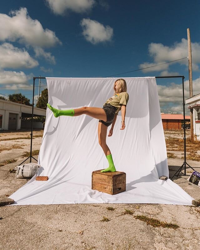 ODDSOX BASIX: 
This was shot on a very hot October morning last Fall. @alyssabwillett and @thealessandrobuzzetta were absolute troopers. Here are some of my favorite unseen photos from then! More in my stories to come
Photographer: @stonemalick
Model