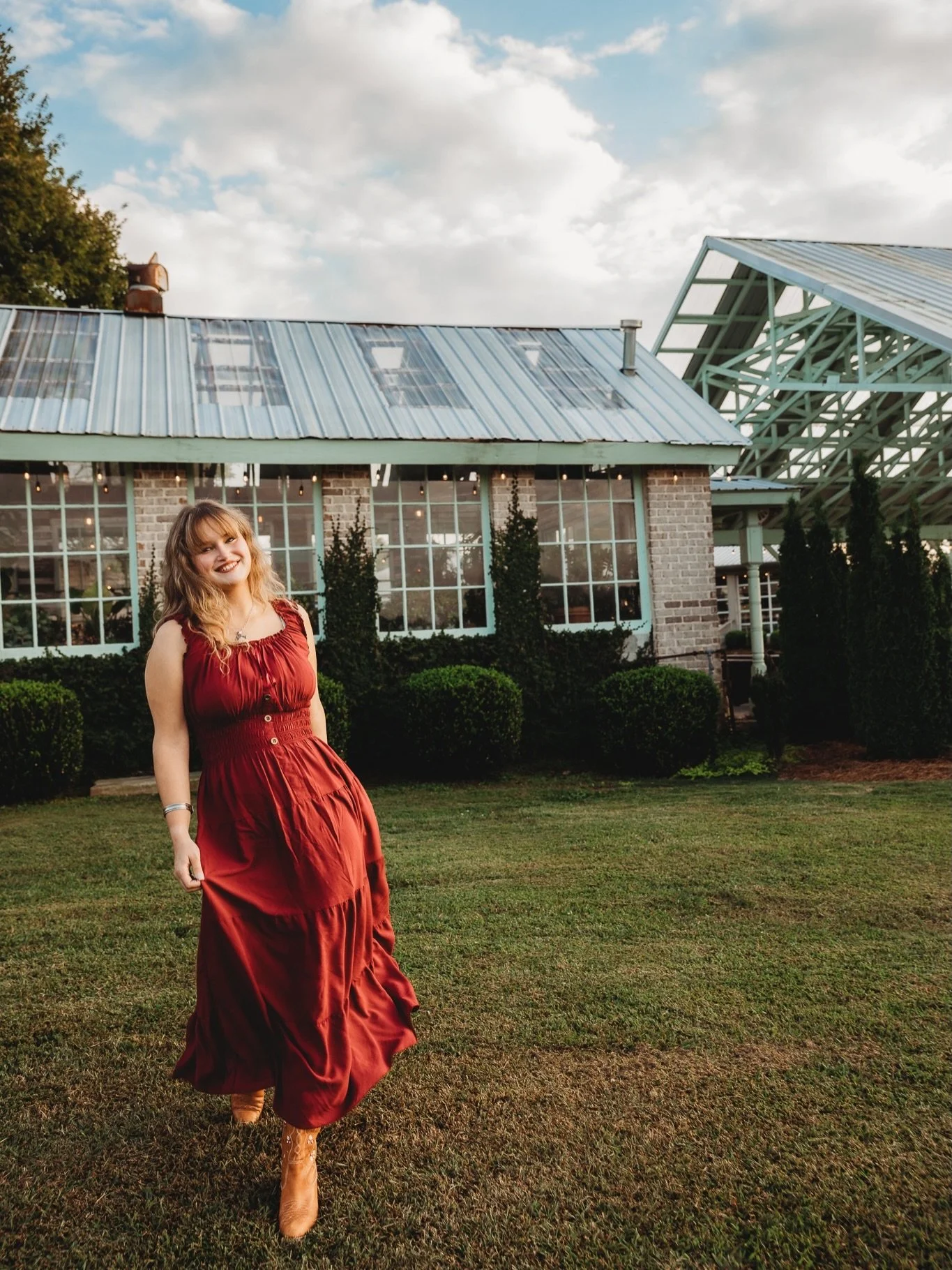 Please keep days like today coming&hellip;.. spring is so close I can almost feel it. Time change happens in just 18 days!! Woo hoo!!
Book your spring senior session today!!!