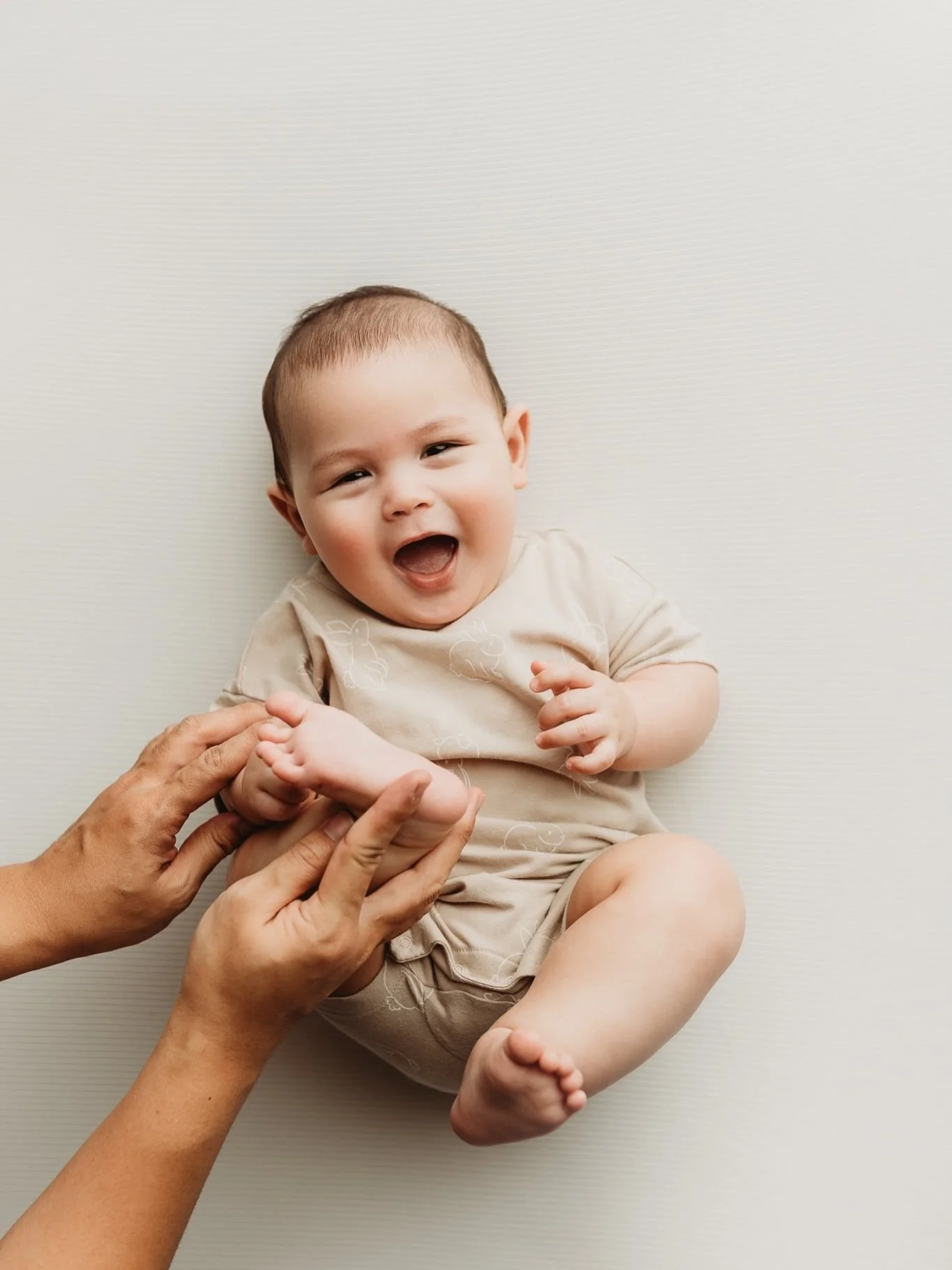 When mommy plays with your tootsies 
VS
When she doesn&rsquo;t give you her full attention 
🤣 #IFYKYK