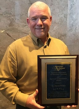 Congratulations to Dr. David Wilkie, Recipient of the 2017 AAVC Clinical Faculty Acievement Award
