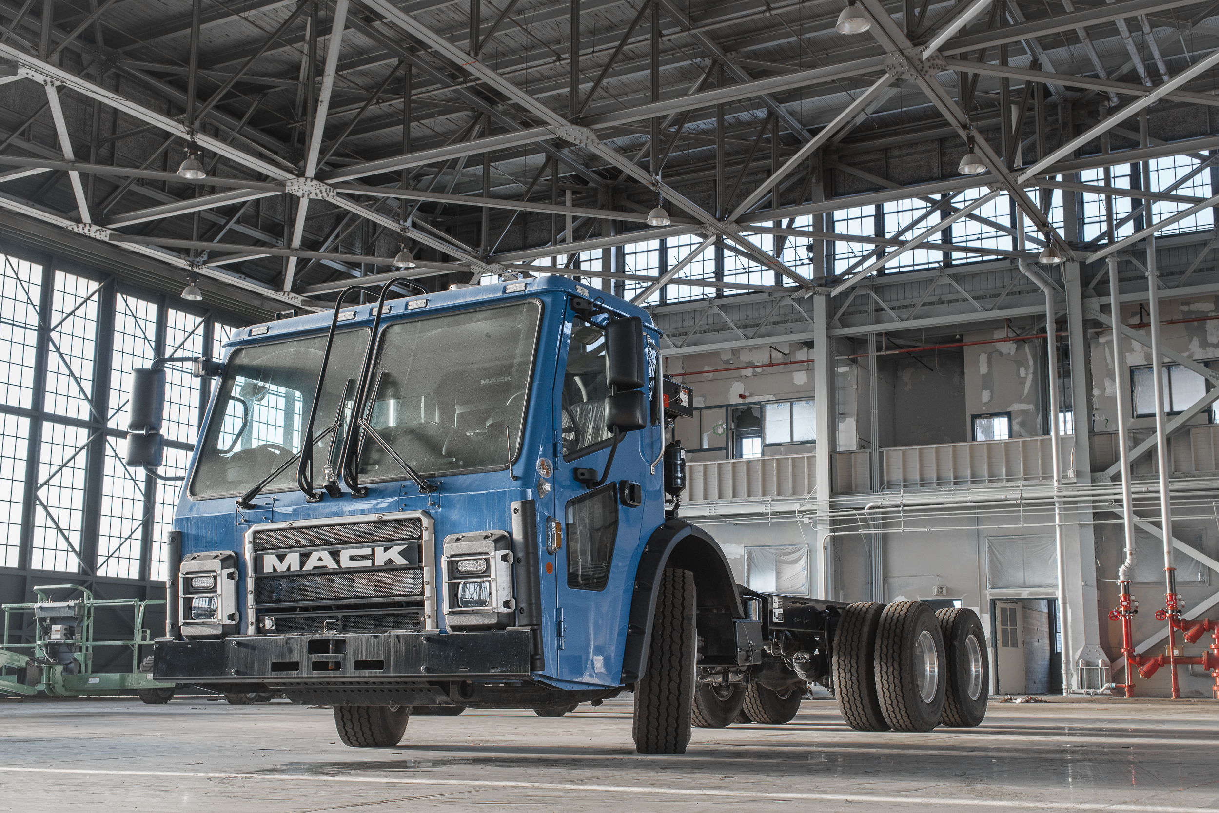 Wrightspeed-Mack-Pre-Conversion-Medium-93.jpg