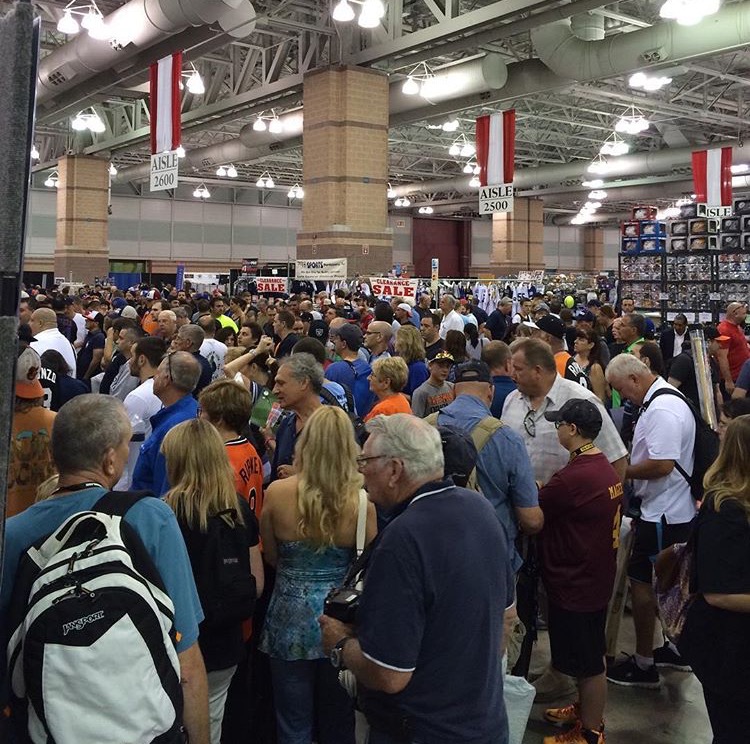 Ultimate Guide to Attending the National Sports Collectors Convention