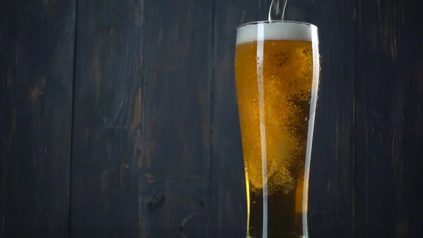 beer pour.jpg