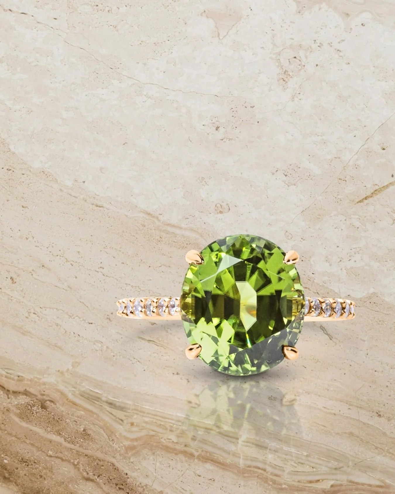 Hello August 💚 Meet your birthstone, Peridot.

With its fresh, vibrant green glow, Peridot is a gemstone traditionally associated with positivity, renewal and good fortune.

Known as a stone of light, it has long been believed to encourage confidenc