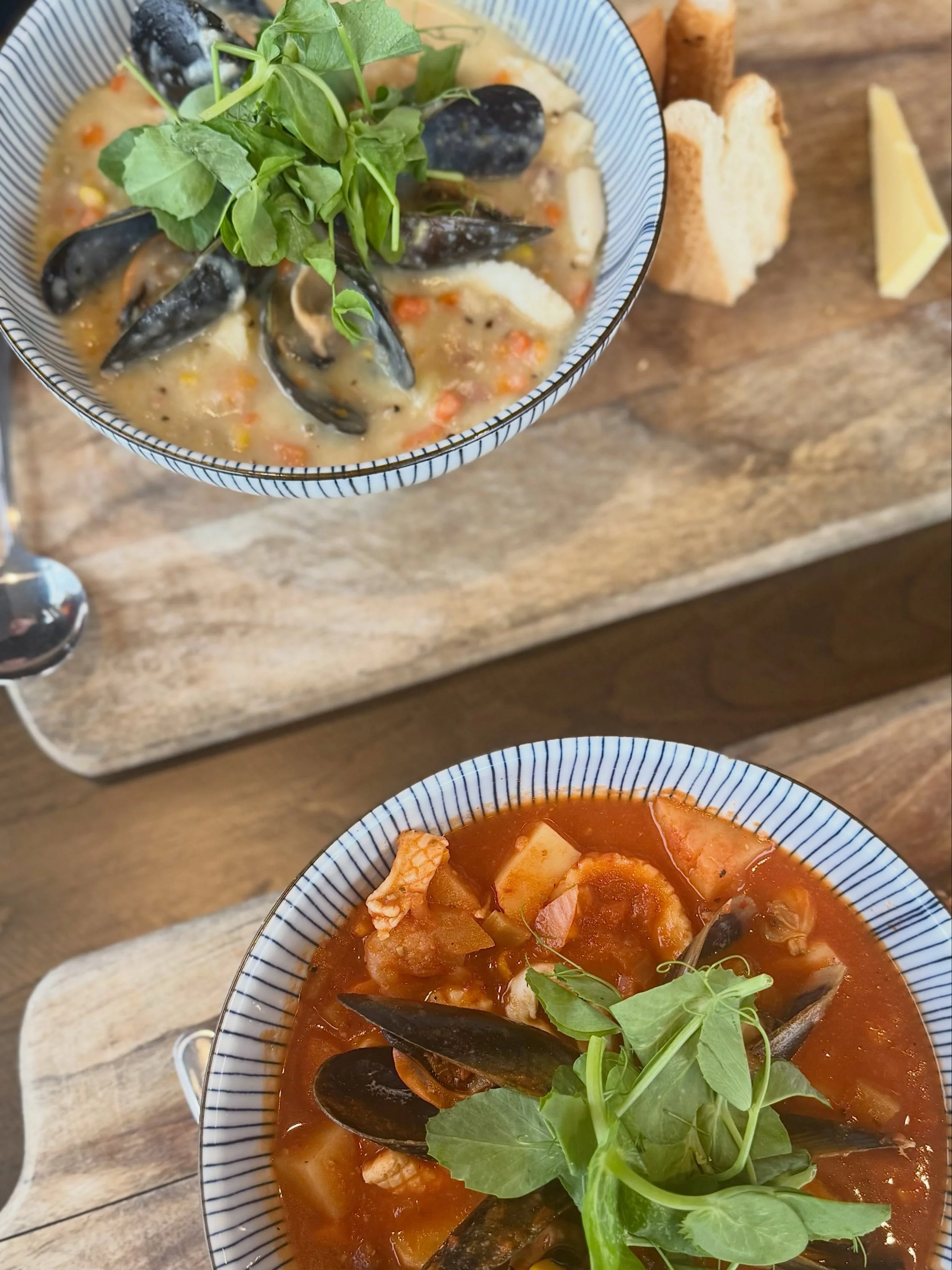 Wednesday night = Seafood Chowder Night. 

But the real question is&hellip; which one are you ordering?

&hearts;️ Traditional &mdash; creamy, comforting and the Boatshed classic.

🌶️ Spicy Tomato &mdash; rich, punchy and with a little kick.

Two ch