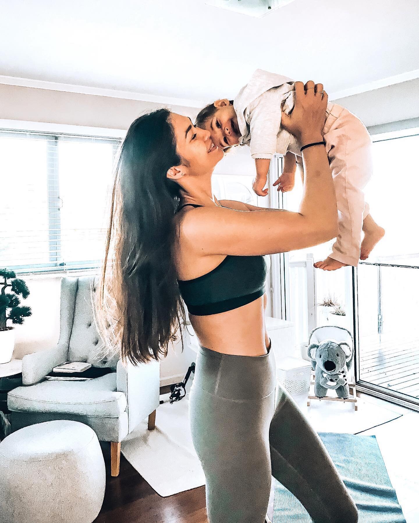 ⚠️ REAL TALK - Exercising is harder to do with a little demanding baby roaming around 😂 but unfortunately the REAL issue that makes it that much harder is actually my damaged pelvic floor&hellip; I don&rsquo;t talk about this much, but I&rsquo;m try