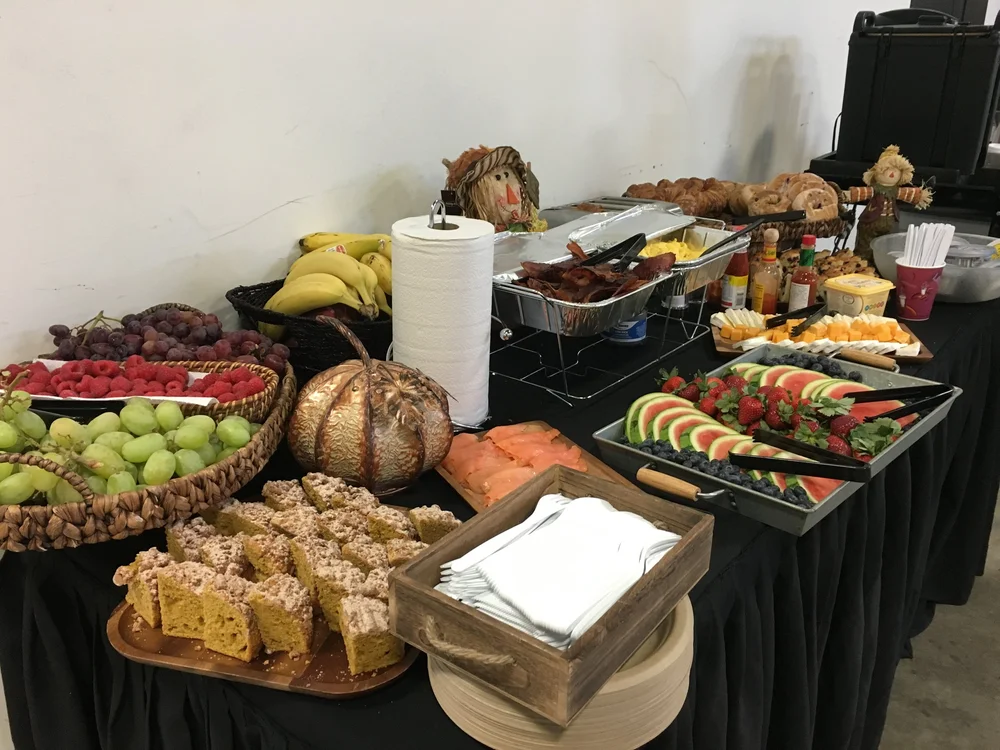 YUM YUM Gallery — The Southern Spoon Crafty Trailer