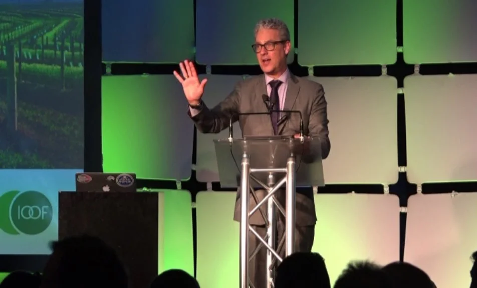 MCing - Lonsdale 2017 1 jpg.jpg