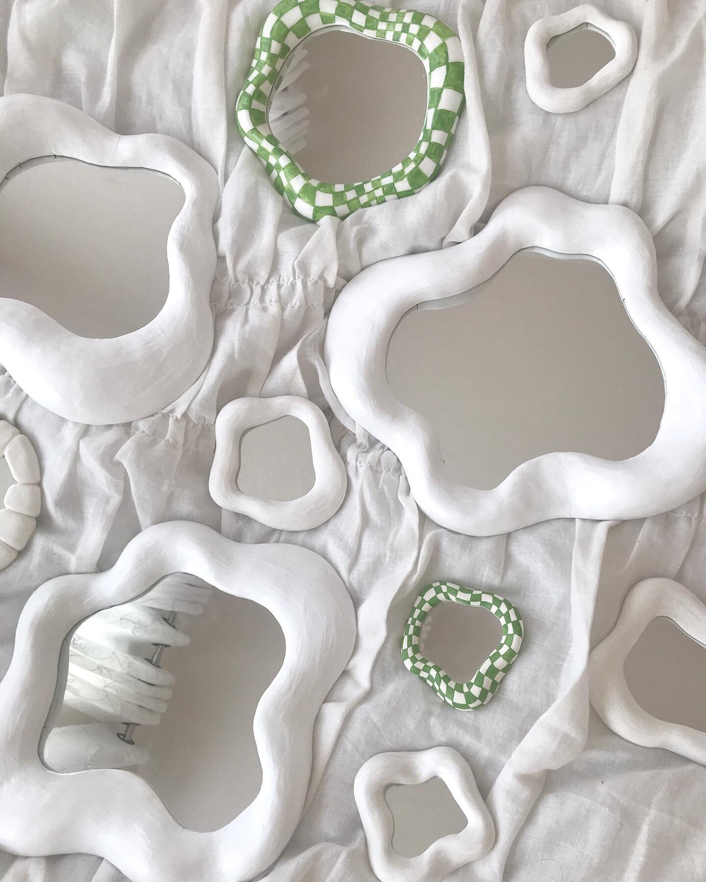 Can you ever have too many mirrors? I don&rsquo;t think so :)
.
.
.
Mirrors now on sale at the link in bio!
.
.
.
#diymirror #handmadehome #mirrordesign #mirrorinspo #handmade #ceramics #handmadedecor #makersgonnamake #interiordecor #mirrors #shopupd